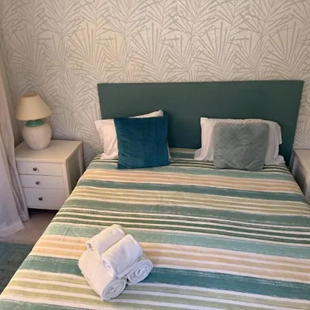 Special 15 Percent Off Vilamoura 2br Pool Access & Golf Nearby *