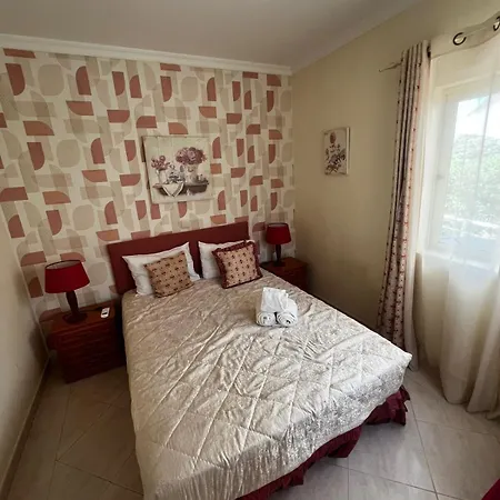 Special 15 Percent Off Vilamoura 2br Pool Access & Golf Nearby *