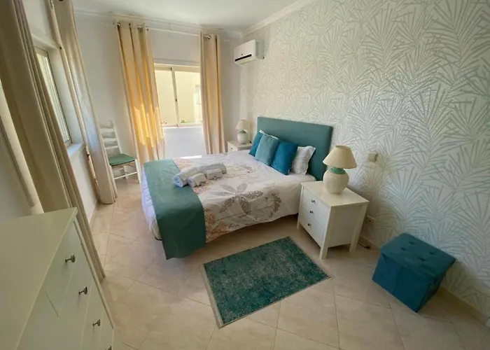 Modern 2br Vilamoura Pool Access Golf Nearby 15 Percent Off Quarteira